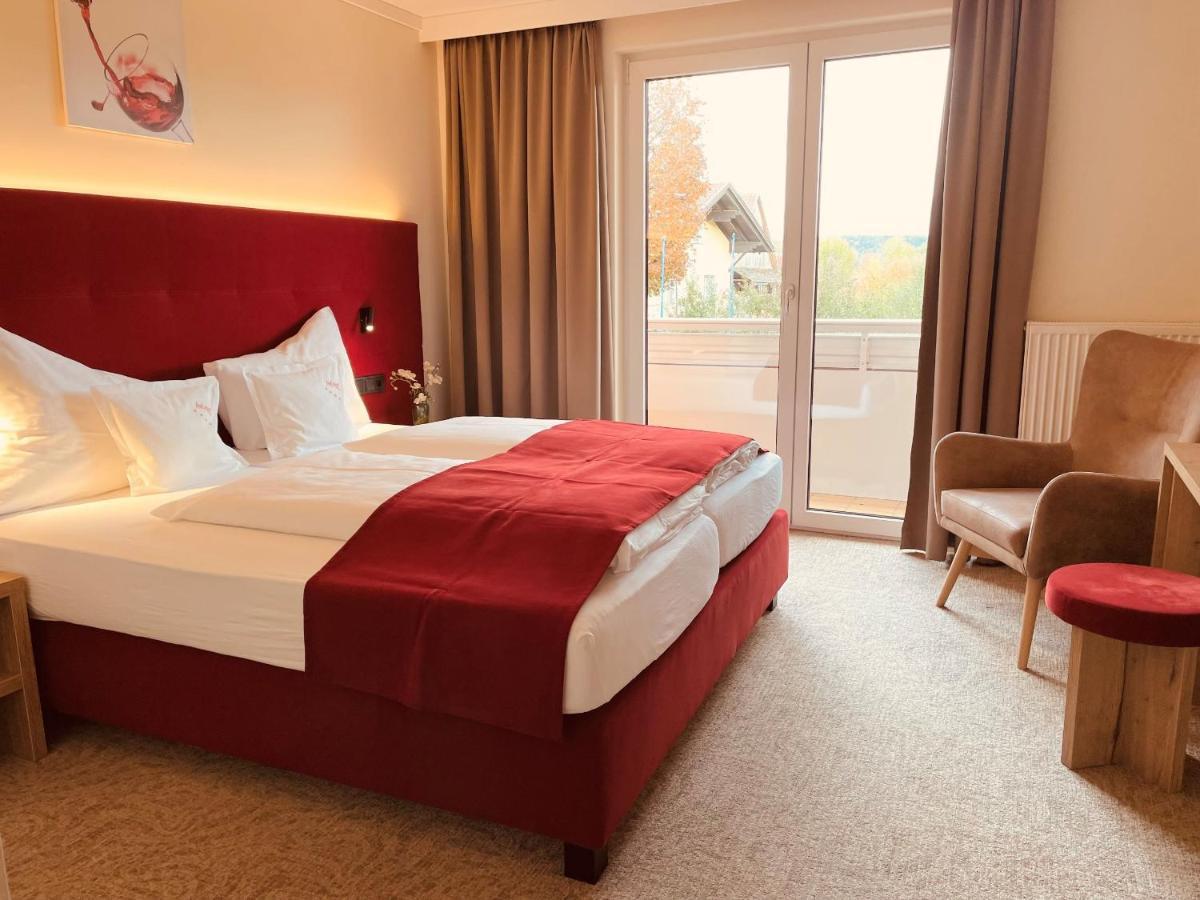 Hotel Pachernighof Velden am Wörthersee Dış mekan fotoğraf